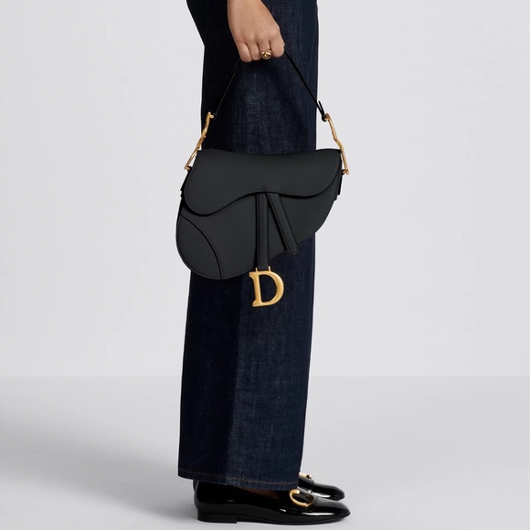 Christian Dior Black GOATSKIN Leather Saddle Bag – Iconic Elegance - Picture 1 of 10